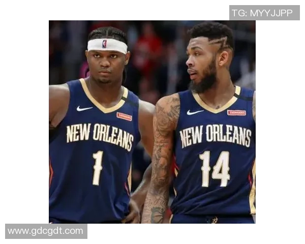 足球与NBA球星发型大对比：时尚与运动的完美融合